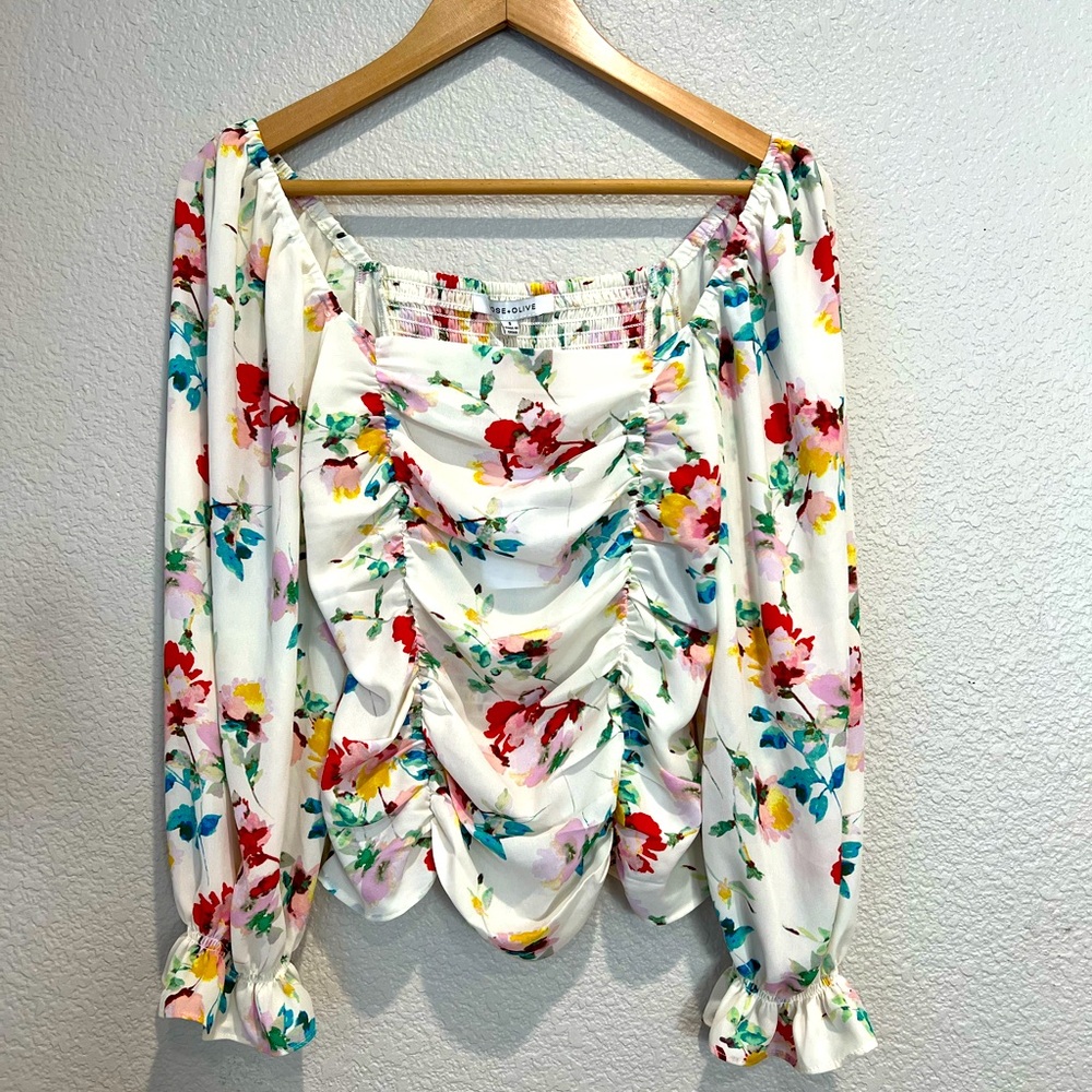 NWT Rose + Olive Cream Floral Blouse, S